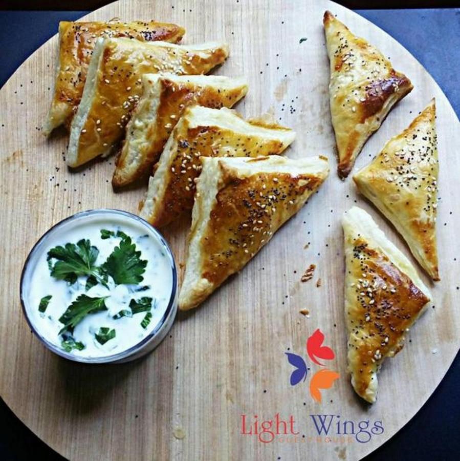Light Wings Family Guesthouse Єреван Екстер'єр фото